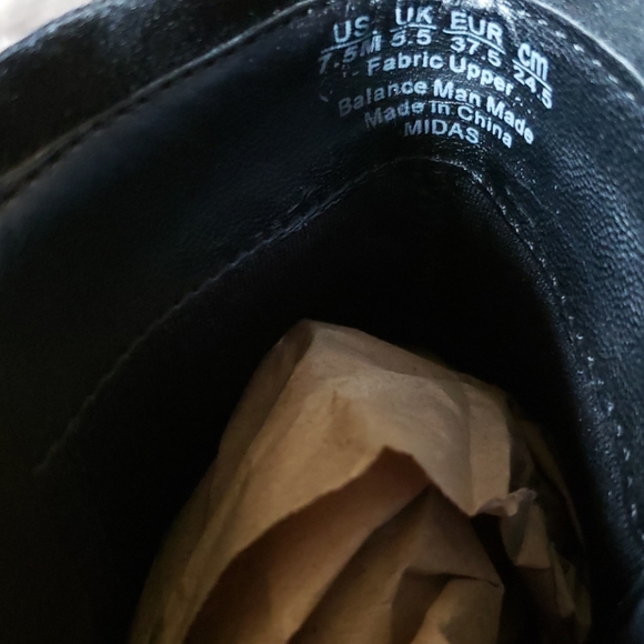 Fergalicious Black Suede Bootie 💥 - Picture 7 of 9